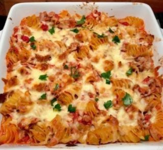 Tuna pasta bake