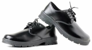 Laced school shoes